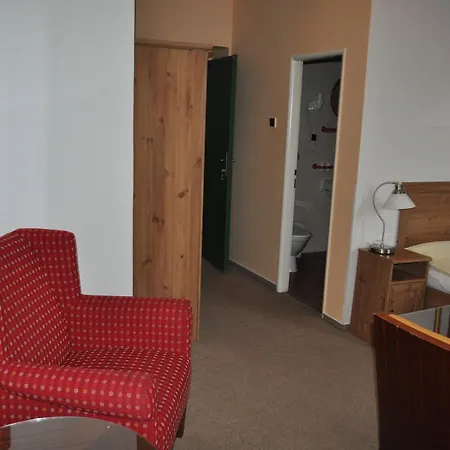 Hotel Svornost 3*