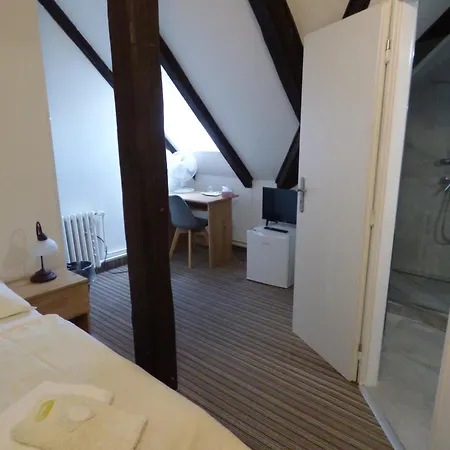 Svornost Hotel
