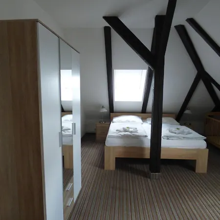 Hotel Svornost 3*