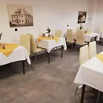 Svornost Πράγα